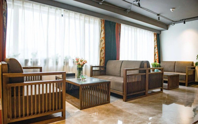 Jinbailan Apartment (Hangzhou West Lake Longxiangqiao Store)