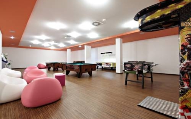 Young Generation Resort Buchegg