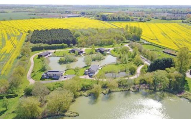 Weybread Lakes