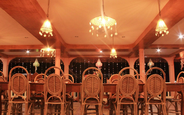 Amor Farm Beach Resort
