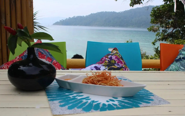 Phuritra Sabai Resort