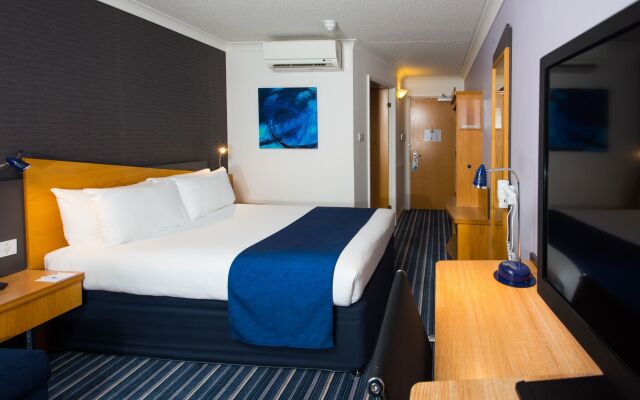 Holiday Inn Express Bristol - Filton, an IHG Hotel