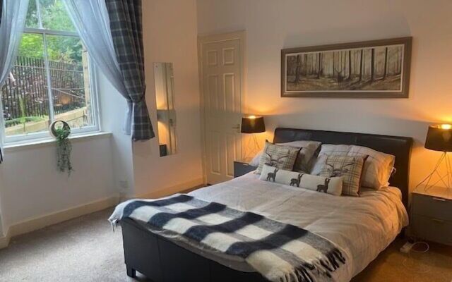 City Lights Apartments