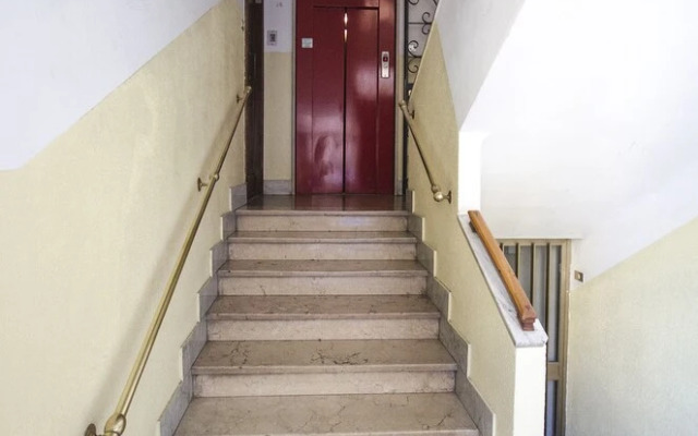Minzoni Apartment