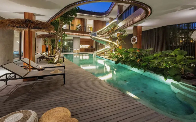 Akashi Residence