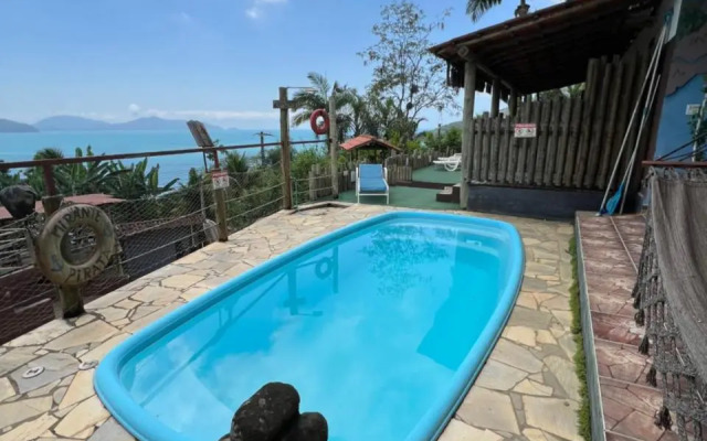 Mirante do Pirata Suítes Bed and Breakfast