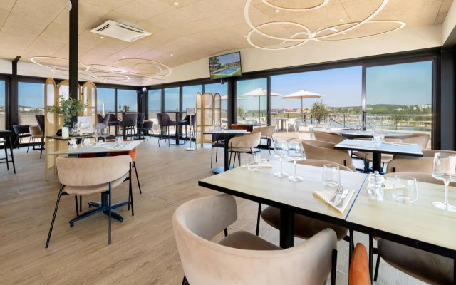 Golden Tulip Martigues Provence