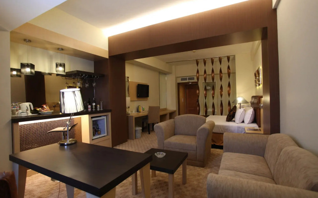 Tychi Hotel