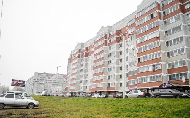ApartHotel Den i Noch Komsomolskaya