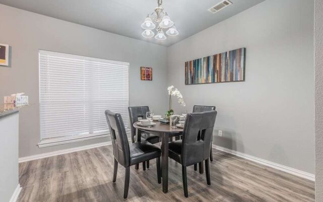 Luxury Townhome Collection GrandPrairie