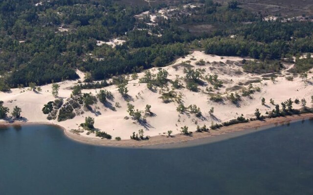 Cherry Lane Campground & Cottages