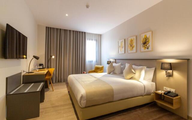 Golden Tulip Opera Alger