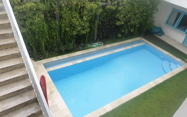 Paras Paros Marina Lodge