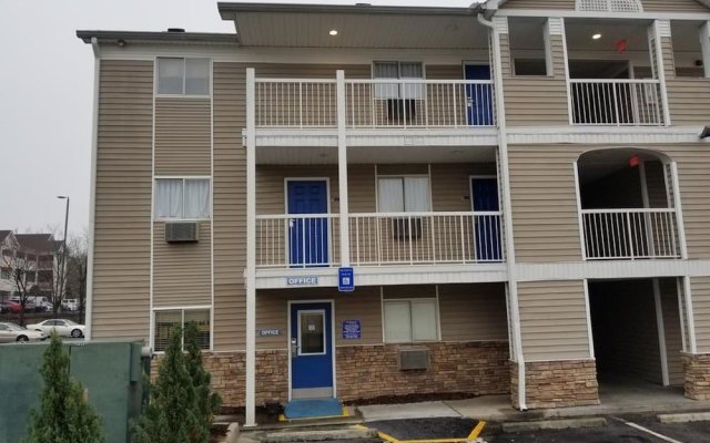 InTown Suites Extended Stay Atlanta GA - Indian Trail