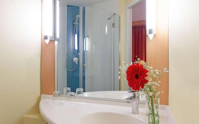 ibis Adana