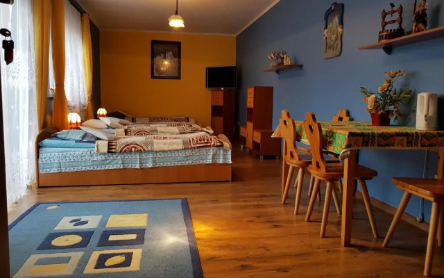 Wynajem Pokoi Willa Pod Lasem