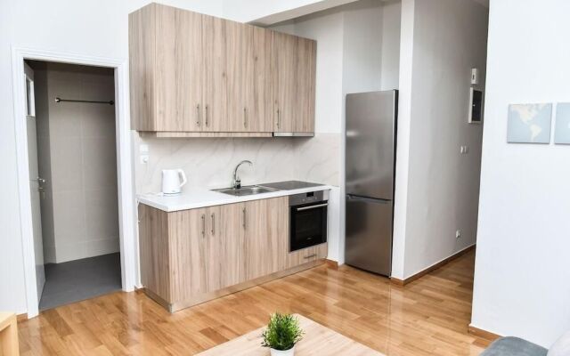 Warm Apartment at Exarchia 1 bed 2 pers