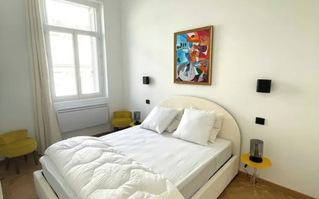 Apt Mezzanine 2bdr/4p- Notre Dame/vieux-port