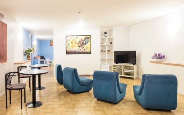 hotelImage