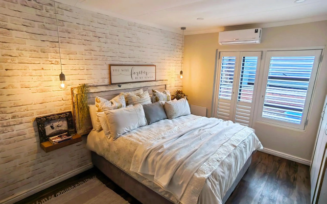 Little Flamingo Familia