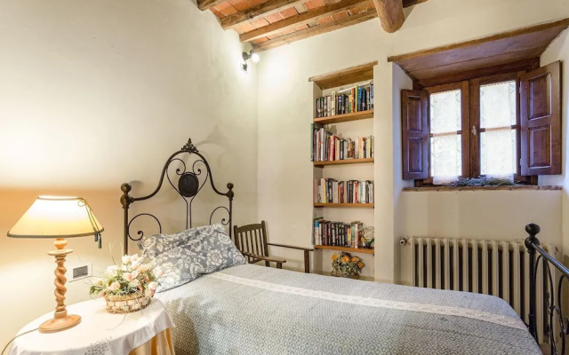 Citrus Charm Farmhouse