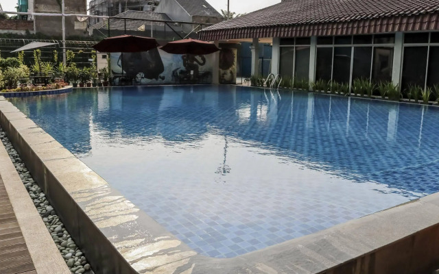 NIDA Rooms Ahmad Yani Cempaka