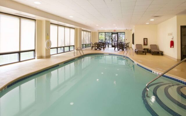 Hampton Inn Buffalo South/I-90