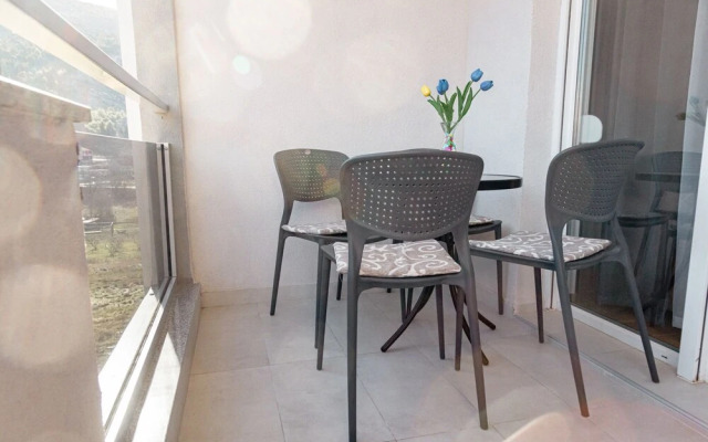 Inviting 2-bed Apartment in Trebinje