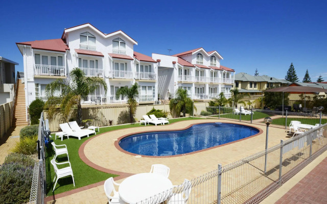 The Jetty Resort