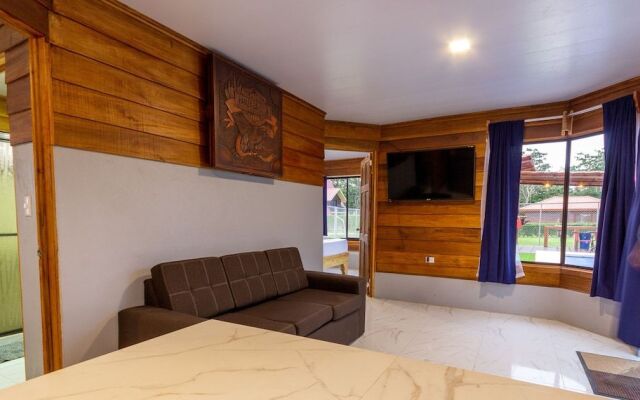 Sunset Arenal House