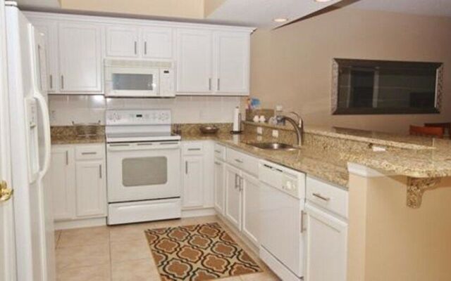 Oceanwalk 7-204 Apartment 3