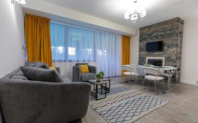 Pine Woods Apartment A43 in Silver Mountain