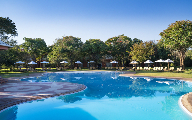 Avani Victoria Falls Resort