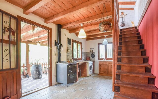 Awesome Home in Caccamo With 2 Bedrooms