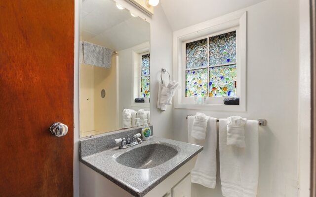 Robinhood Village Resort