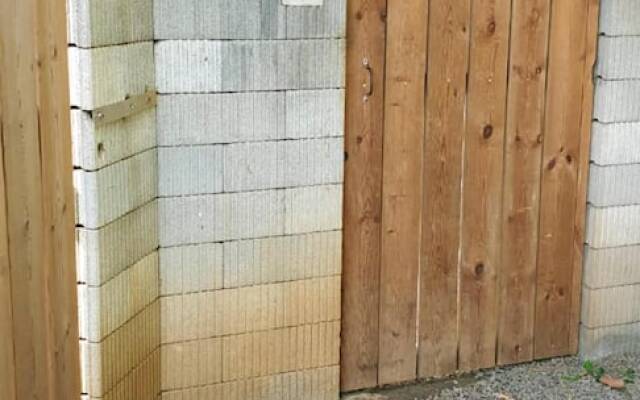 Studio in Saint-pierre, With Enclosed Garden and Wifi