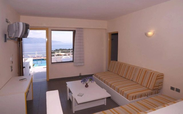 Nikolaos House