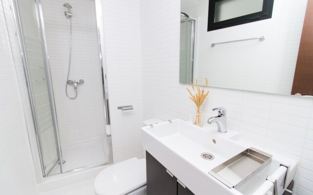 Cute Studio Dos Aceras