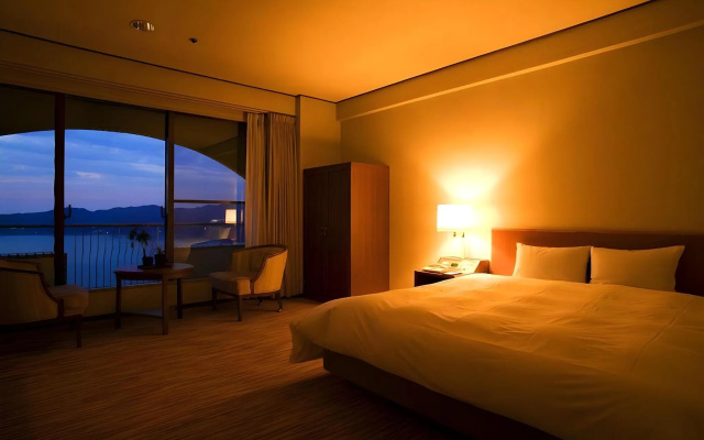 Plaza Awajishima – Guest Rooms – Minamiawaji