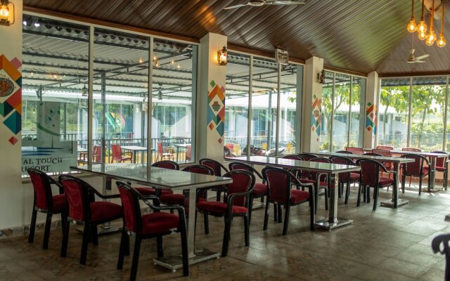 Canal Touch Resort