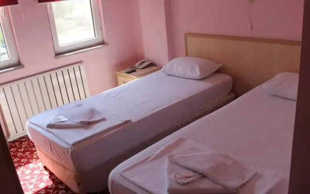 Arslanli Hotel