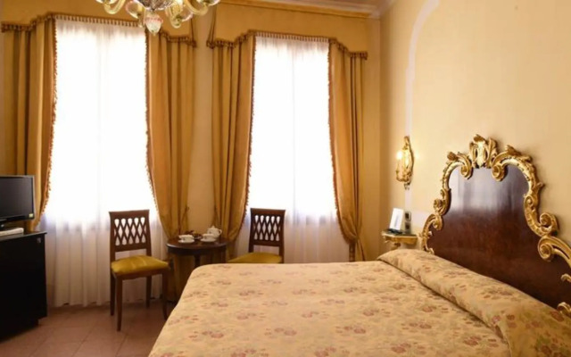 San Moisè Hotel