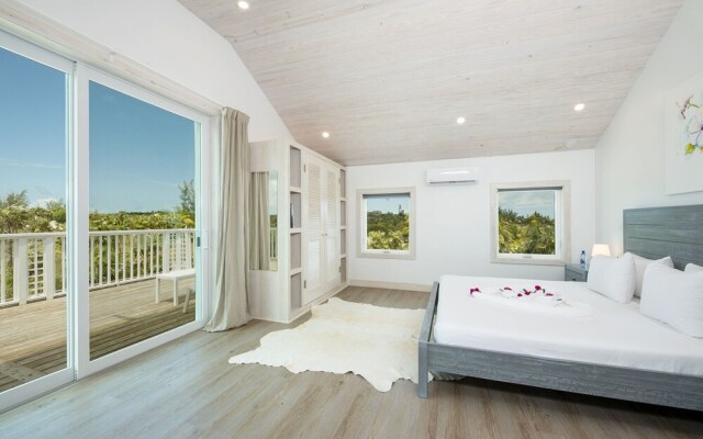 See Sea 2 Bedroom Home