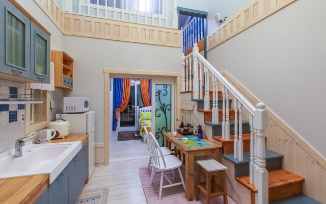 Glam House