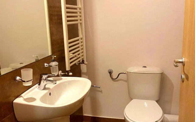 Bellagio - Cozy Apartment with Free gym