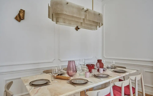 4 Rooms Apartment Opera Vendome