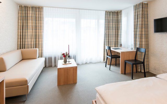 Отель Hauser Hotel St. Moritz