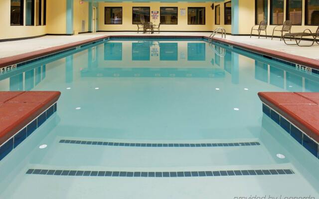 Holiday Inn Express Hotel & Suites Sylacauga by IHG