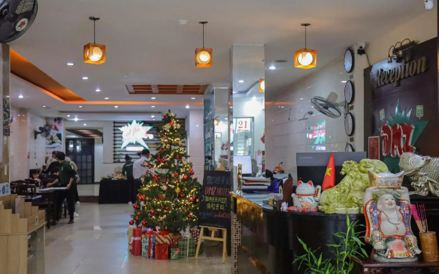 DMZ Hotel