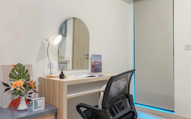 Good Place And Homey Studio Meikarta Apartment – Guest Rooms – Cibatu